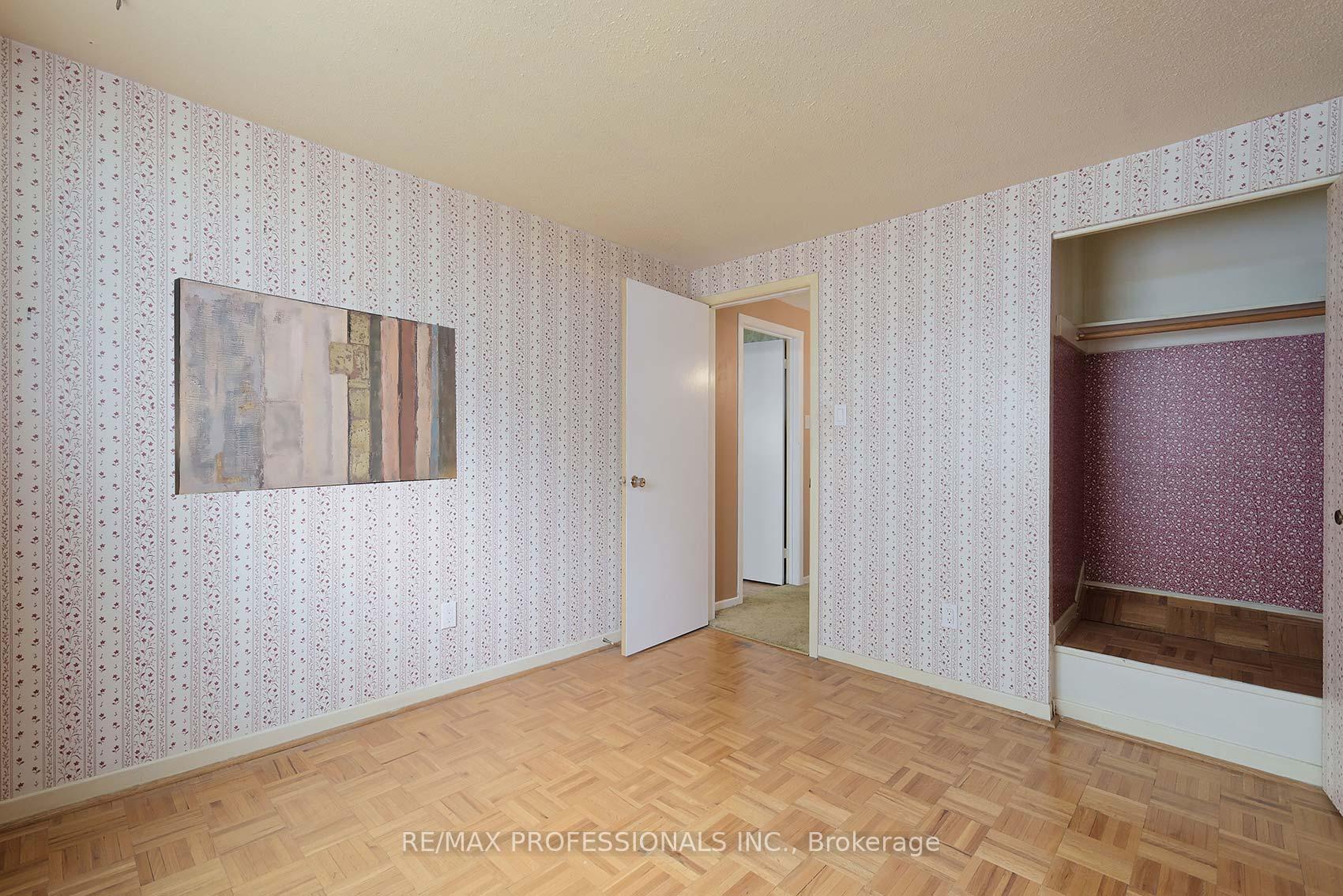 Photo 25 of 57 Donnamora Crescent, Markham, German Mills — HOMEH