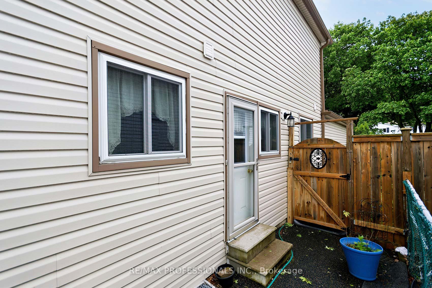 Photo 29 of 57 Donnamora Crescent, Markham, German Mills — HOMEH