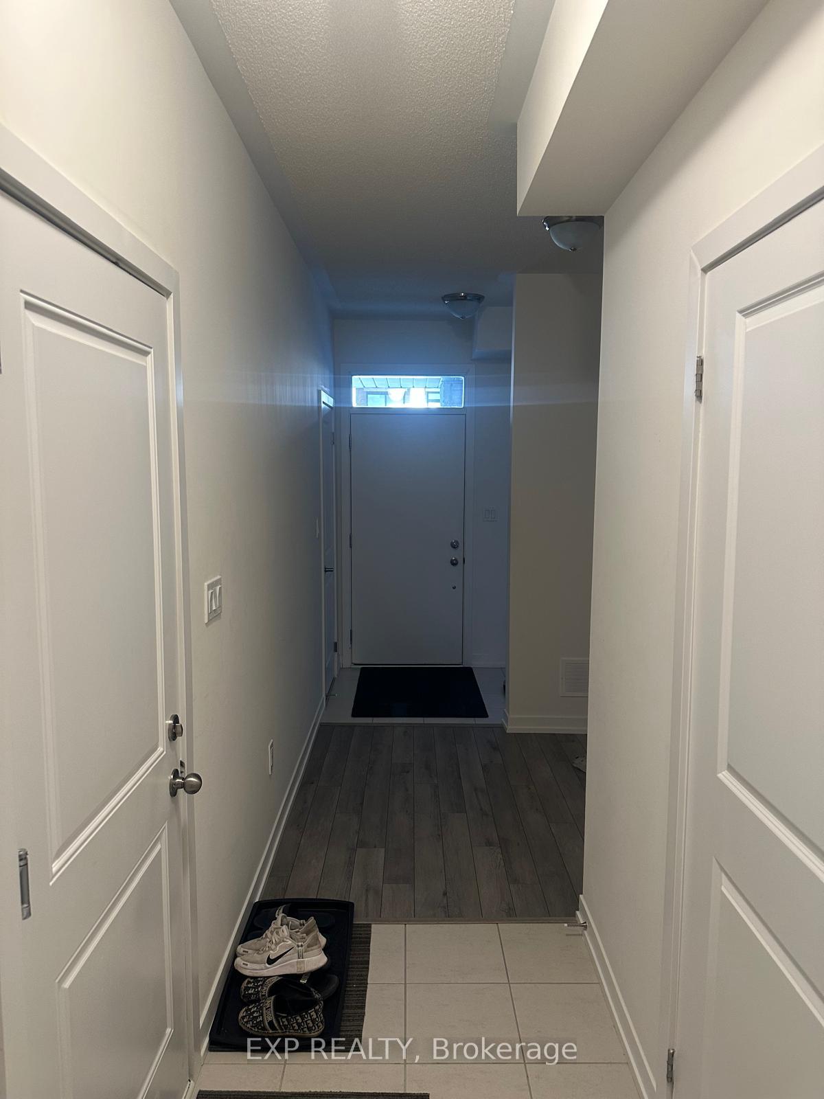 Photo 8 of 1538 Hilson Heights, Milton, Cobban — HOMEH