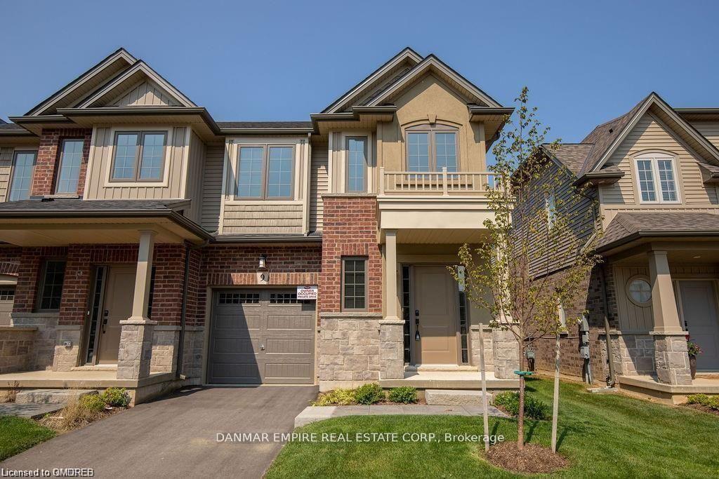 Photo 1 of 9 Dresser Lane, Hamilton, Ancaster — HOMEH