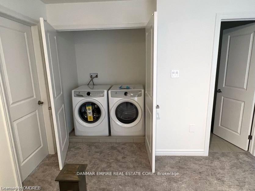 Photo 20 of 9 Dresser Lane, Hamilton, Ancaster — HOMEH