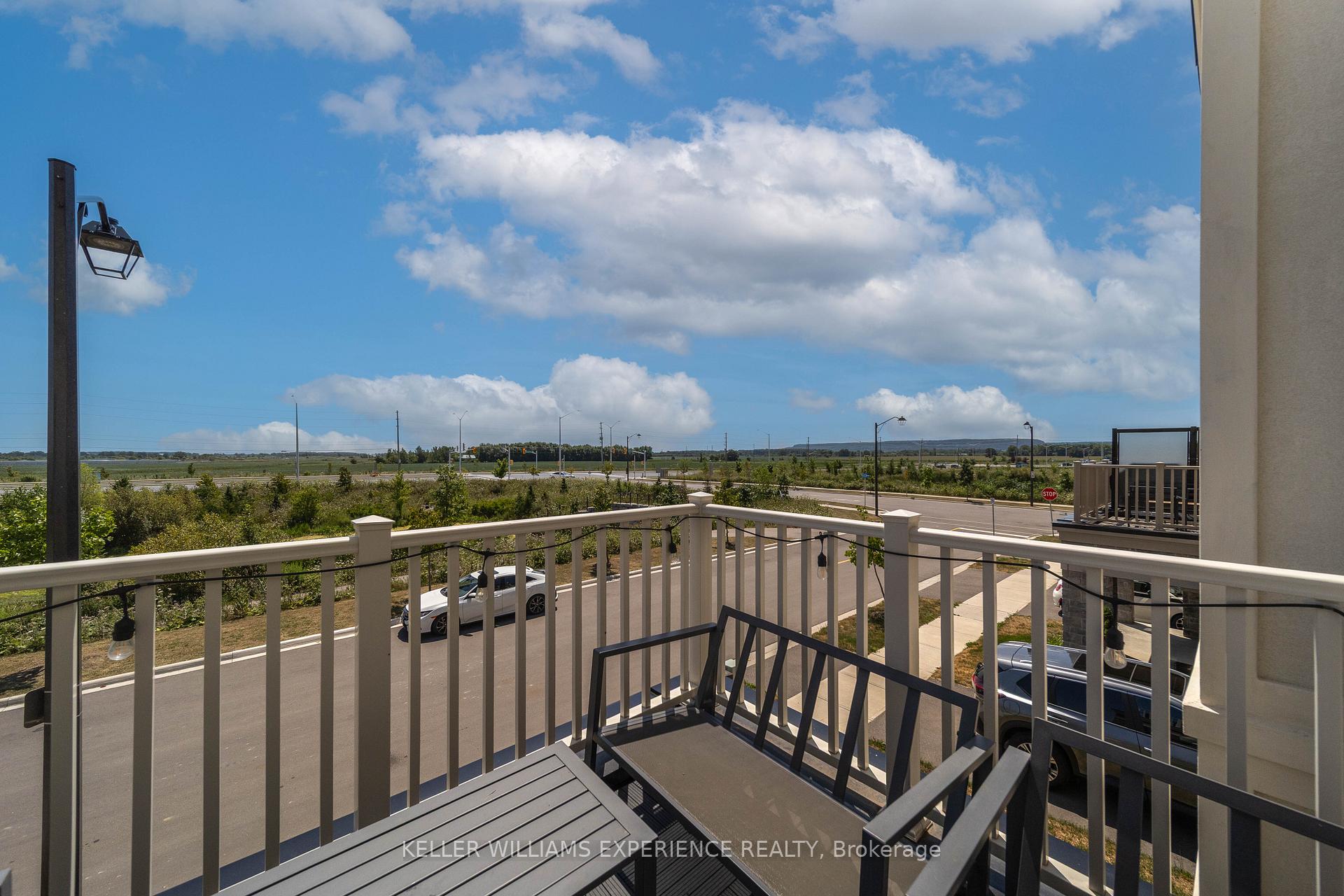 Photo 18 of 389 Thimbleweed Court, Milton, Walker — HOMEH