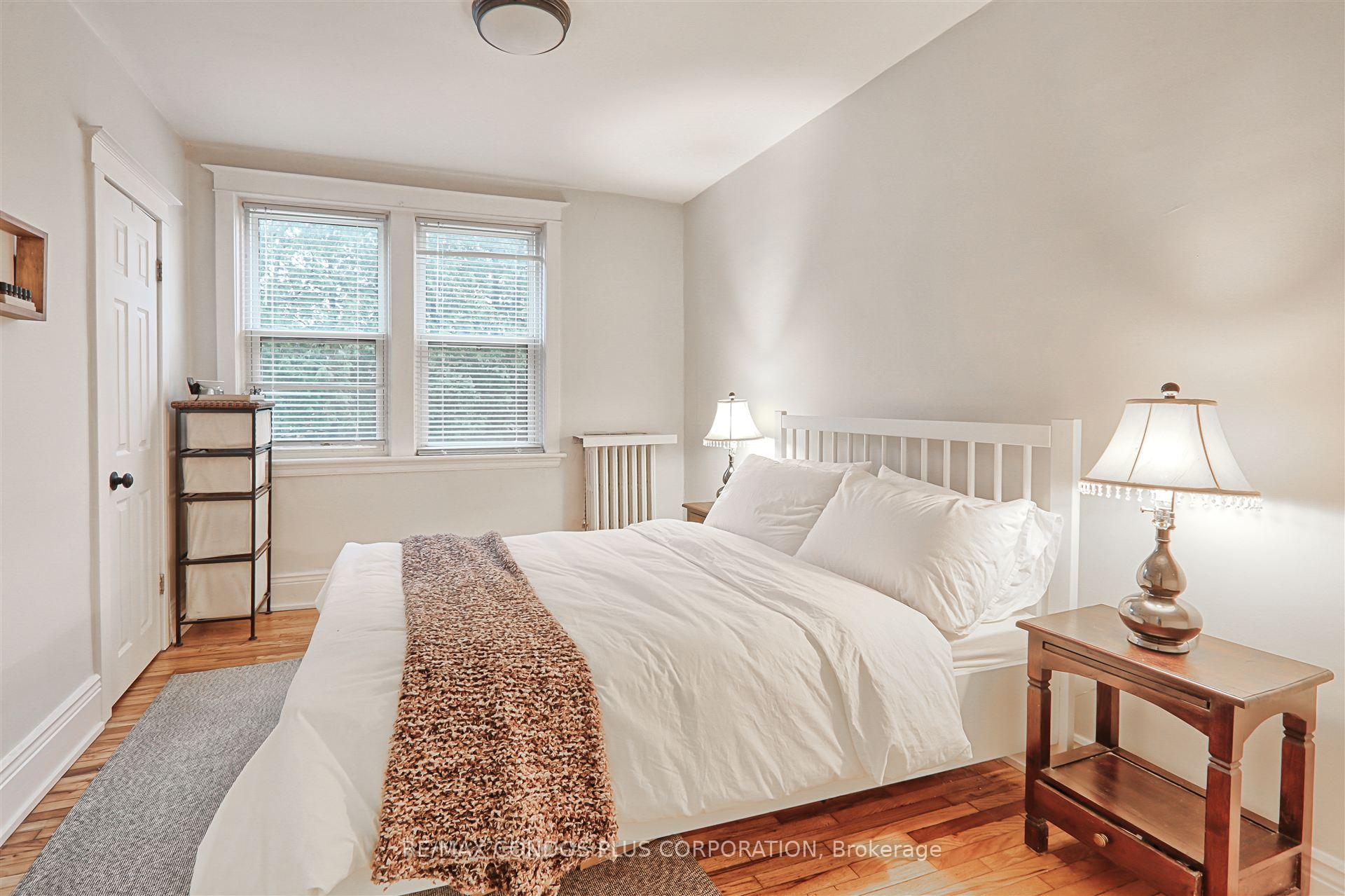 Photo 13 of Unit 7, 8 North Oval Street, Hamilton, Westdale — HOMEH