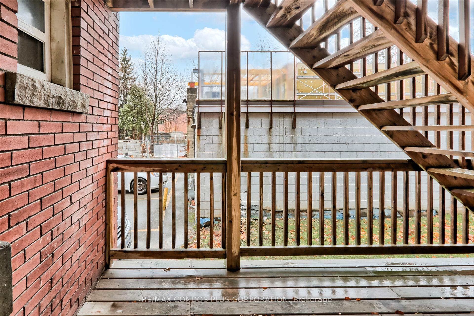 Photo 20 of Unit 7, 8 North Oval Street, Hamilton, Westdale — HOMEH