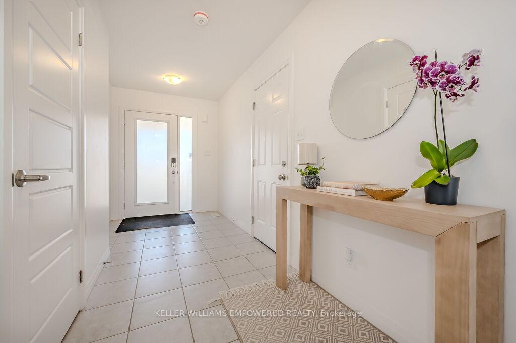 Photo 2 of 80 Pony Way, Kitchener — HOMEH