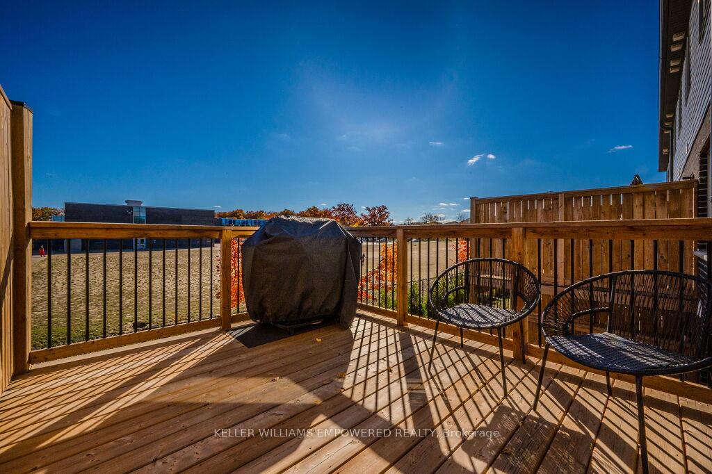 Photo 34 of 80 Pony Way, Kitchener — HOMEH