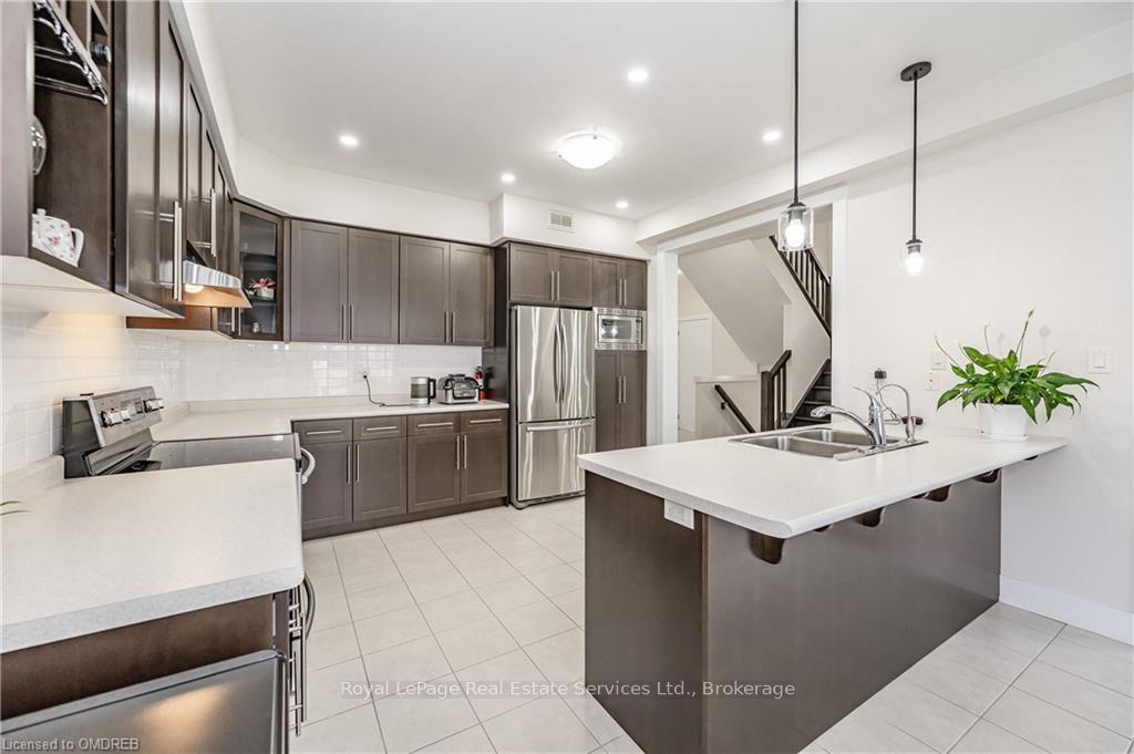 Photo 13 of 46 Creek Ridge Street, Kitchener — HOMEH