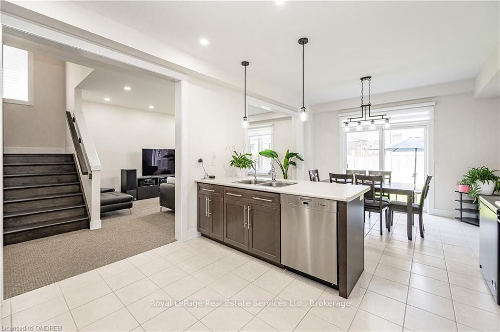 Photo 15 of 46 Creek Ridge Street, Kitchener — HOMEH