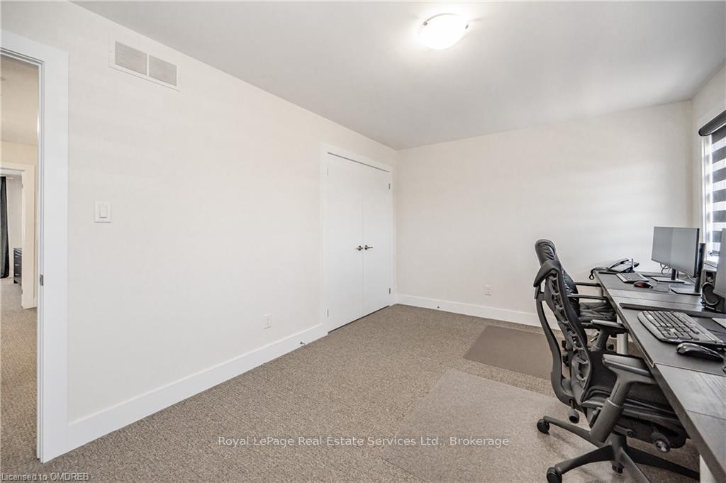 Photo 29 of 46 Creek Ridge Street, Kitchener — HOMEH
