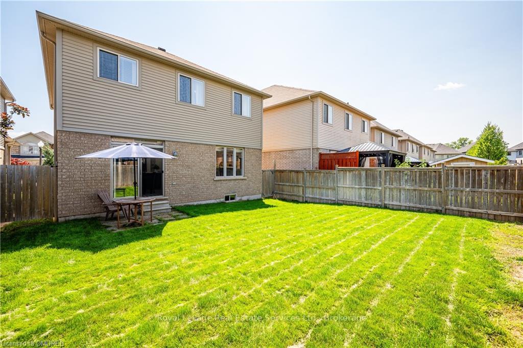Photo 37 of 46 Creek Ridge Street, Kitchener — HOMEH