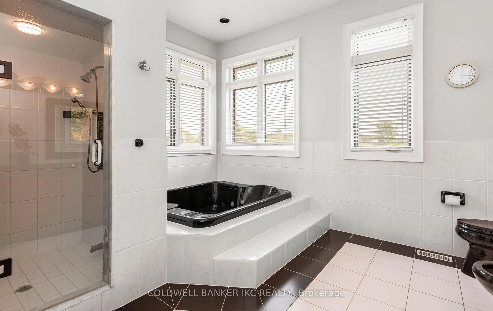Photo 31 of 2738 Lower Base Line Street, Milton, Rural Trafalgar — HOMEH