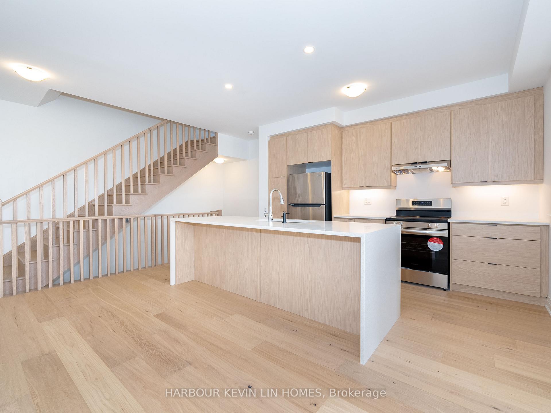 Photo 7 of 46 Azure Drive, Markham, Rural Markham — HOMEH