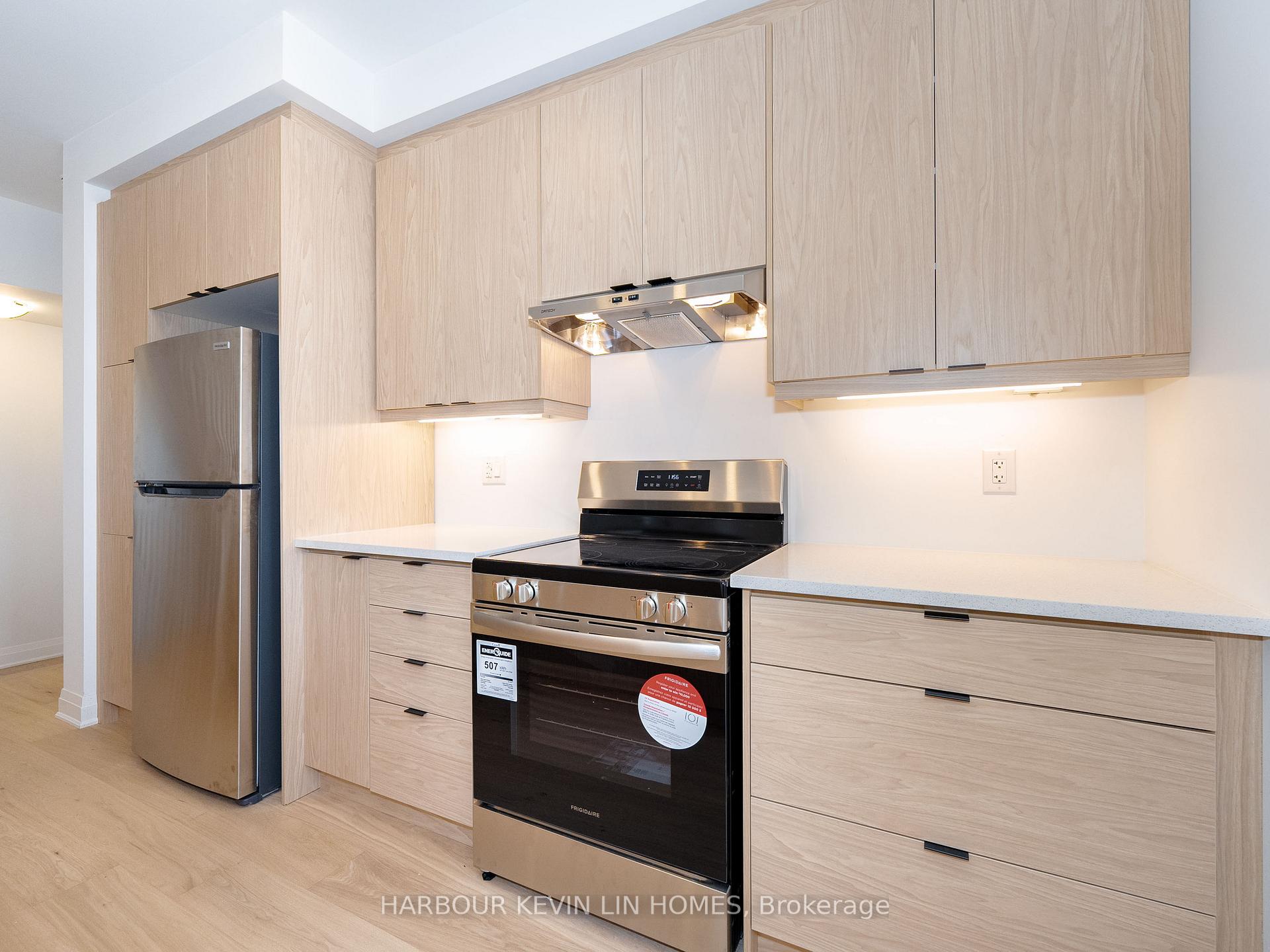 Photo 8 of 46 Azure Drive, Markham, Rural Markham — HOMEH