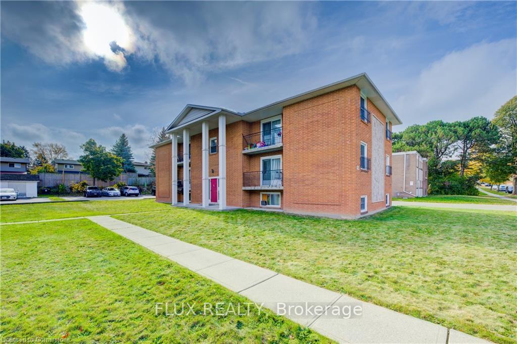 Photo 1 of 59 Brybeck Crescent, Kitchener — HOMEH