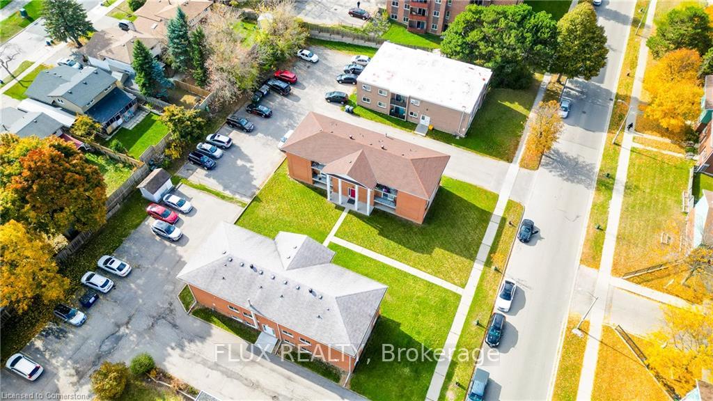 Photo 12 of 59 Brybeck Crescent, Kitchener — HOMEH