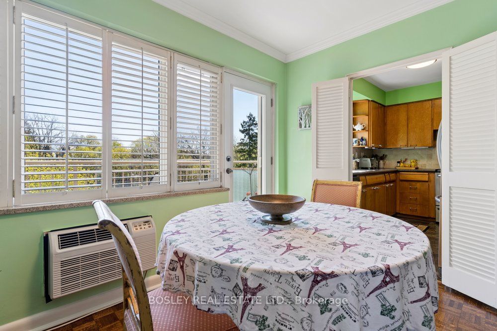 Photo 14 of Unit 303, 31 Rosedale Road, Toronto, Rosedale-Moore Park — HOMEH