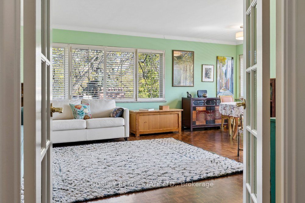 Photo 7 of Unit 303, 31 Rosedale Road, Toronto, Rosedale-Moore Park — HOMEH