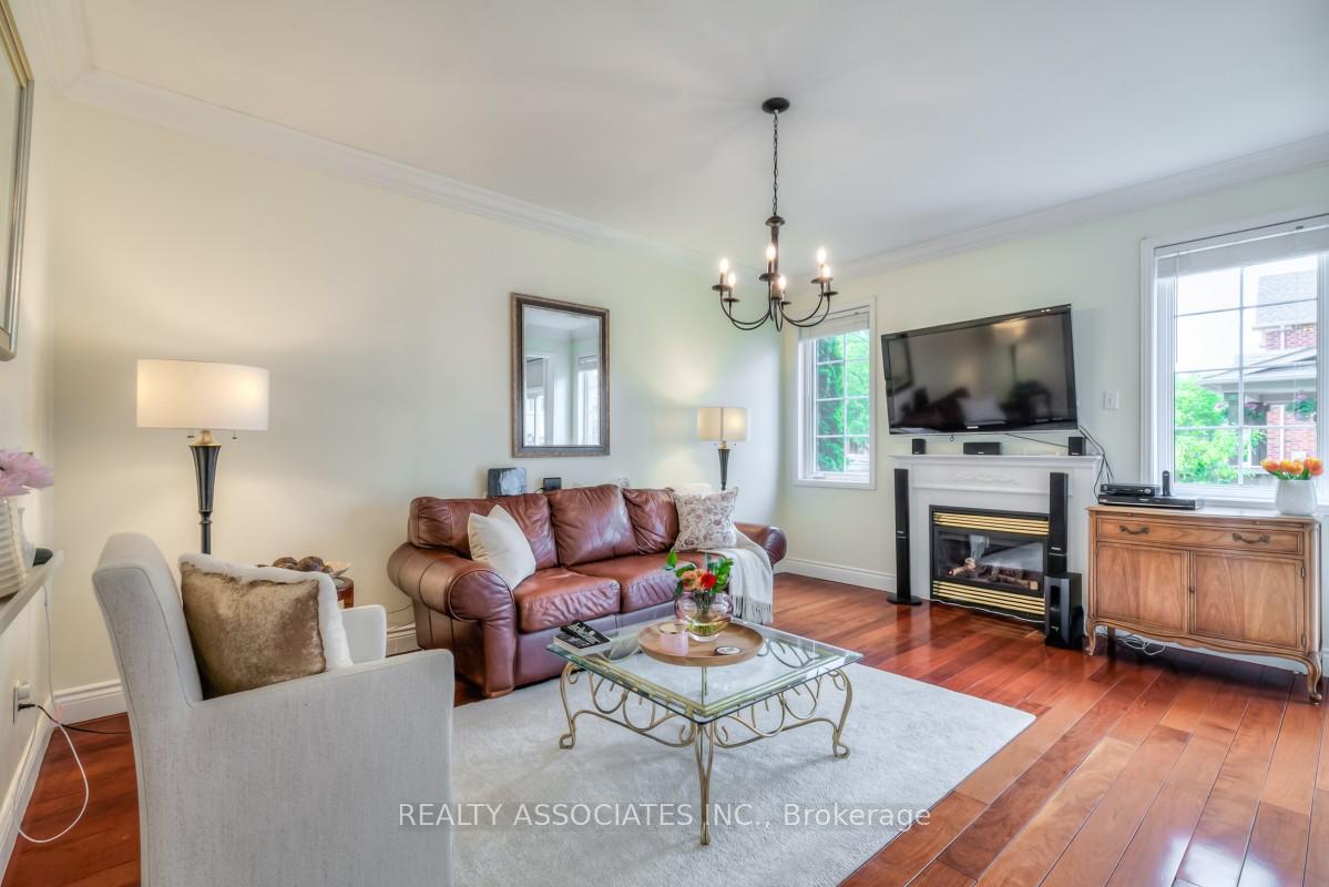Photo 10 of 67 Chasser Drive, Markham, Greensborough — HOMEH