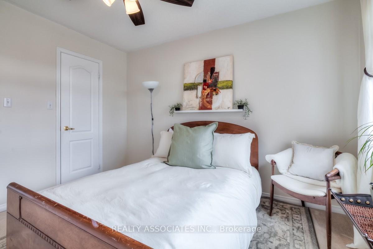 Photo 25 of 67 Chasser Drive, Markham, Greensborough — HOMEH