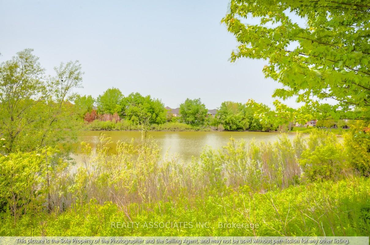 Photo 42 of 67 Chasser Drive, Markham, Greensborough — HOMEH