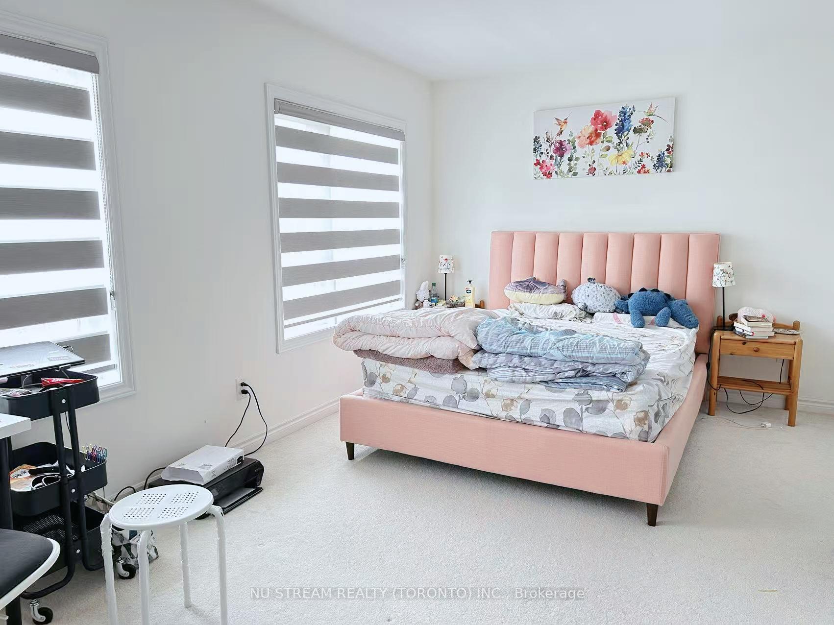 Photo 7 of 32 Chicago Lane, Markham, Wismer — HOMEH