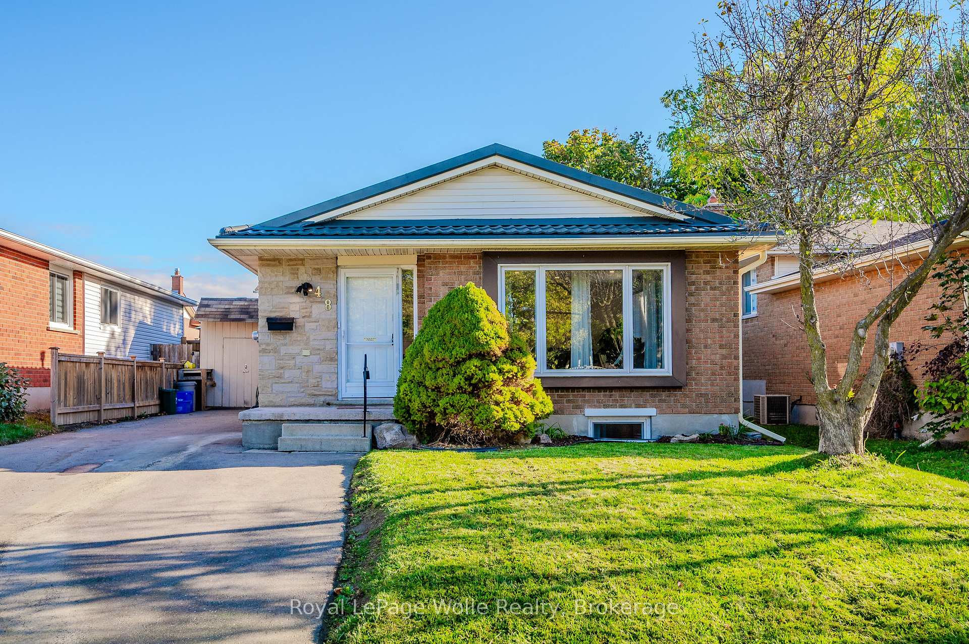 Photo 1 of 48 Summerhill Crescent, Kitchener — HOMEH