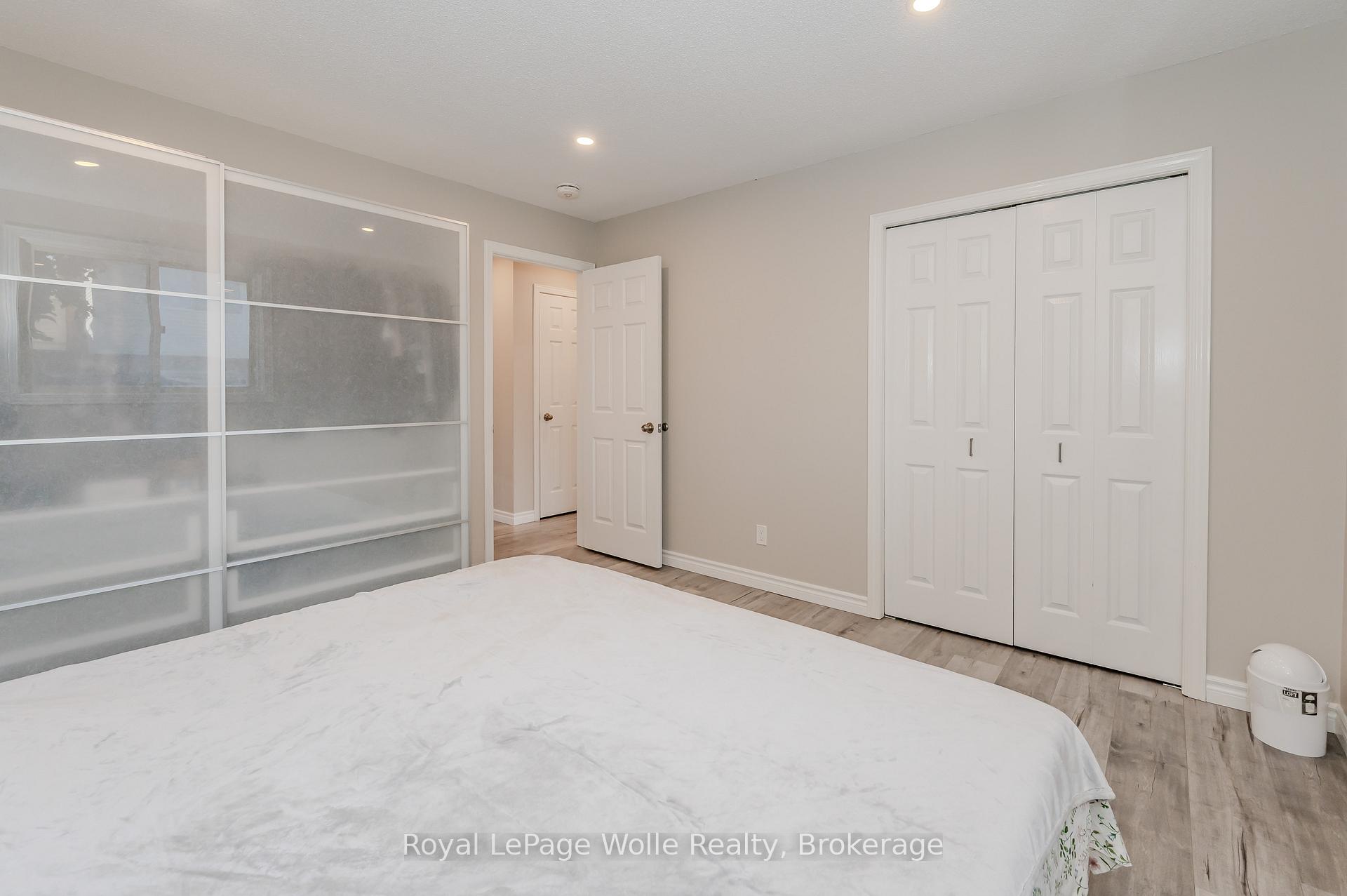 Photo 16 of 48 Summerhill Crescent, Kitchener — HOMEH