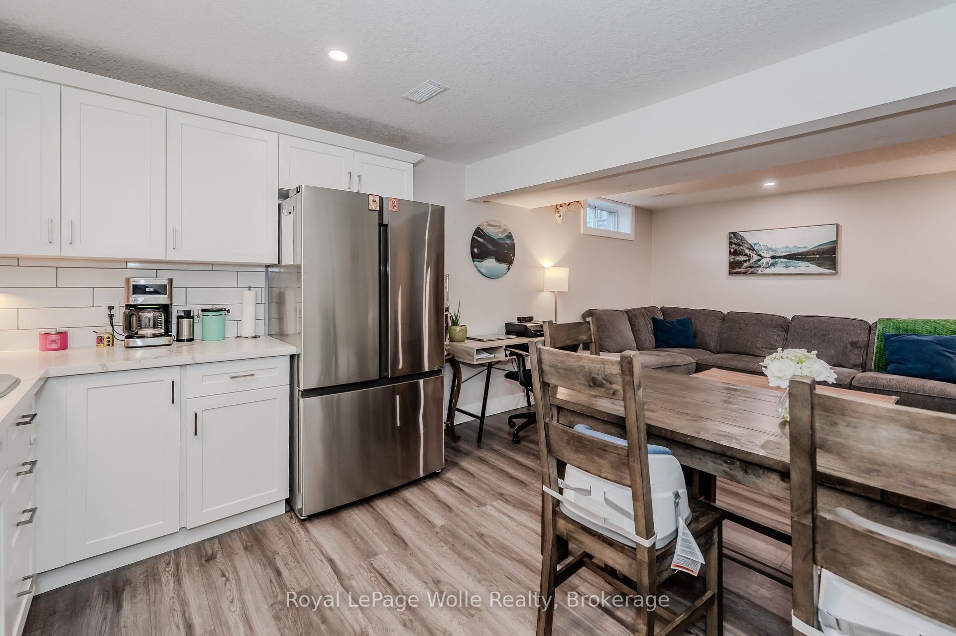 Photo 29 of 48 Summerhill Crescent, Kitchener — HOMEH