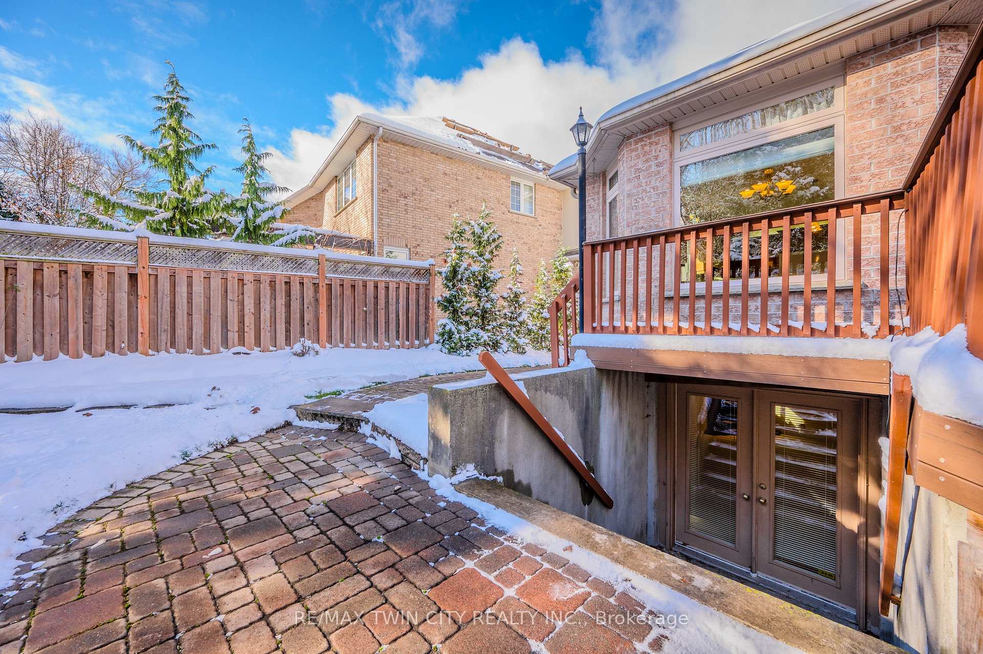 Photo 34 of 63 Templeton Drive, Kitchener — HOMEH