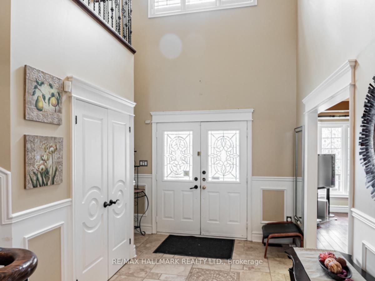 Photo 4 of 5 Legacy Drive, Markham, Legacy — HOMEH