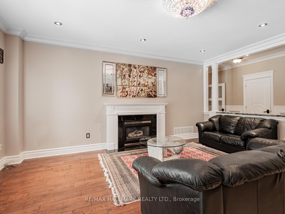 Photo 14 of 5 Legacy Drive, Markham, Legacy — HOMEH