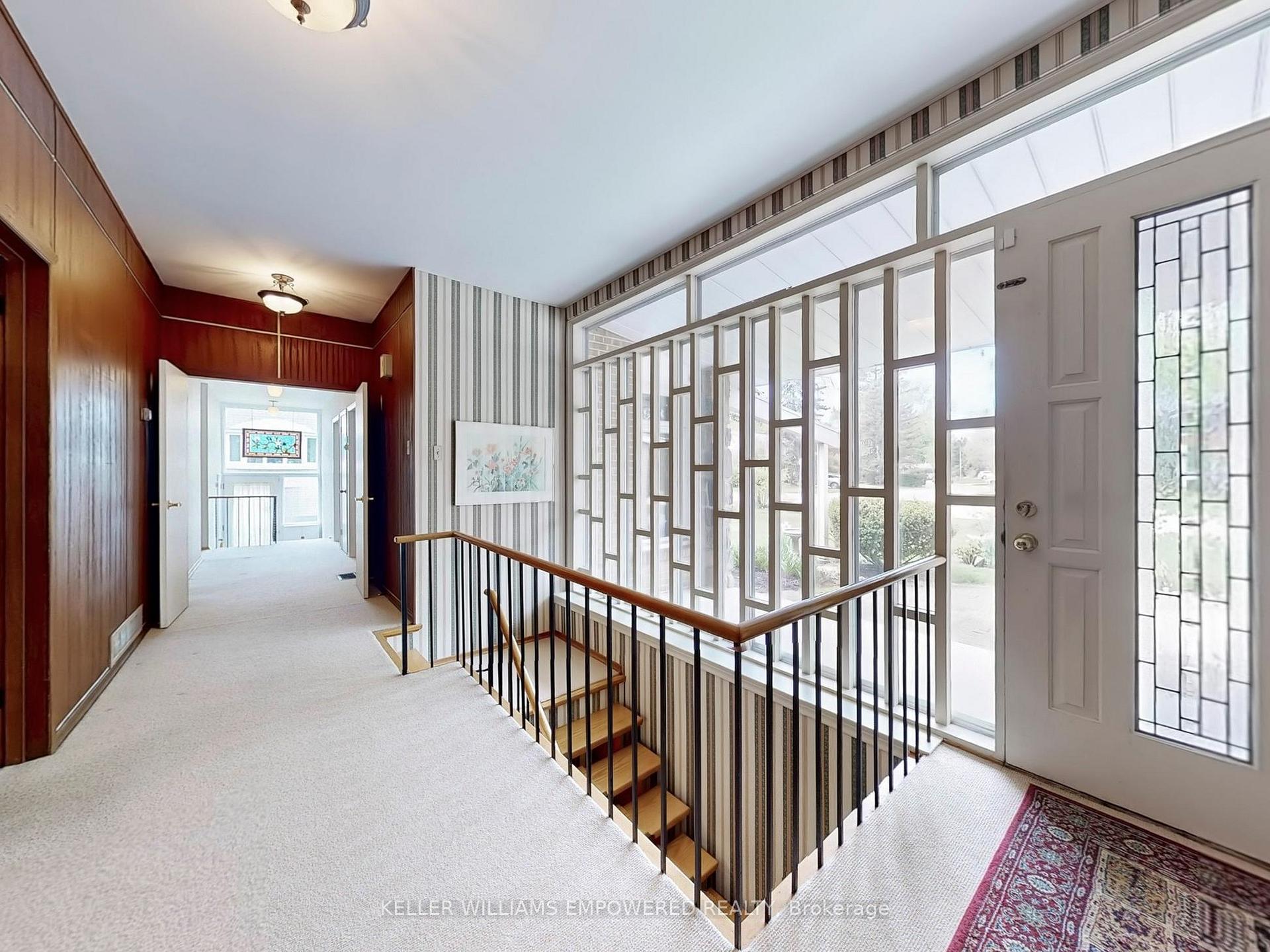 Photo 6 of 5 Pinevale Road, Markham, Grandview — HOMEH