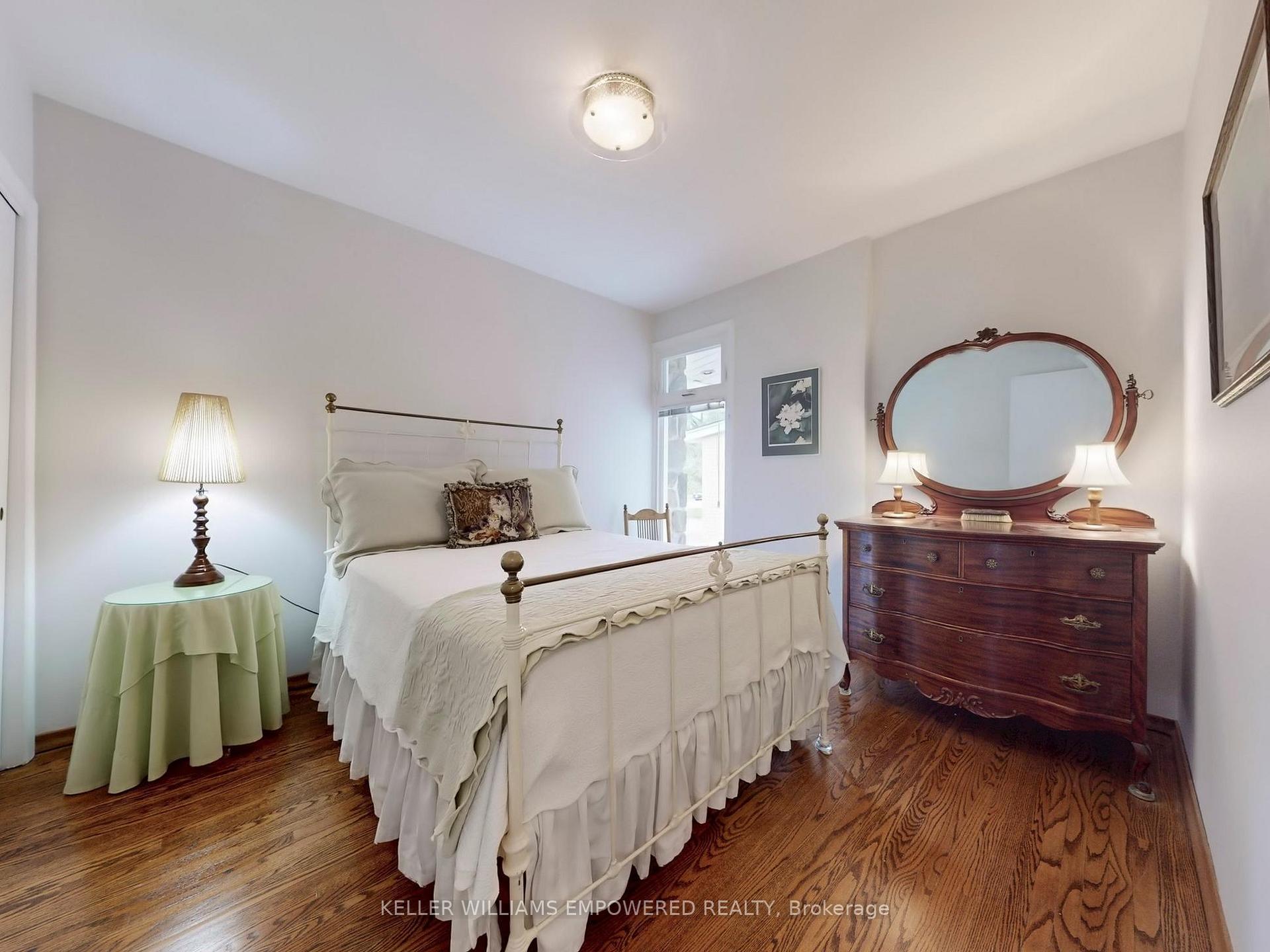 Photo 18 of 5 Pinevale Road, Markham, Grandview — HOMEH