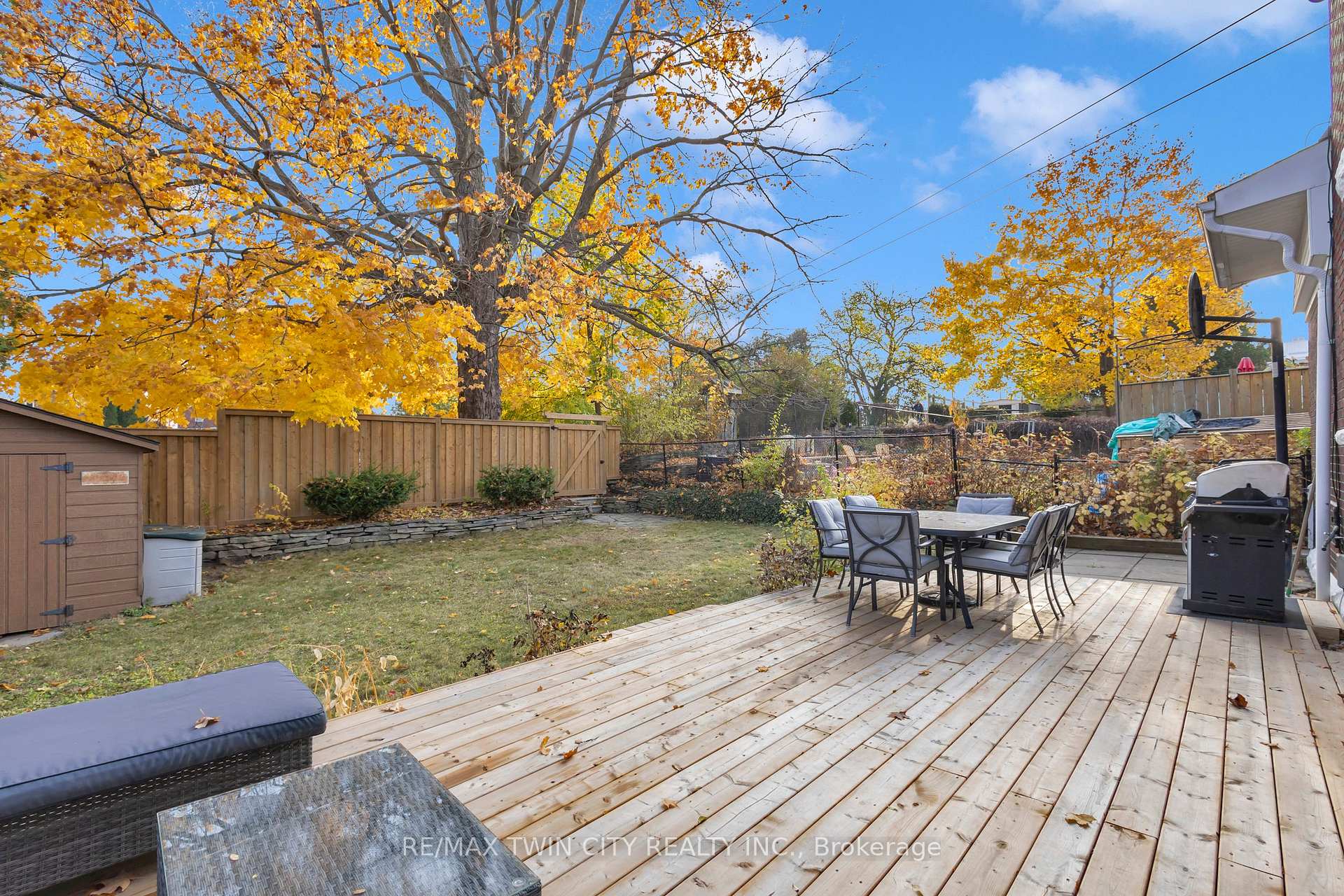 Photo 6 of 57 Patricia Avenue, Kitchener — HOMEH