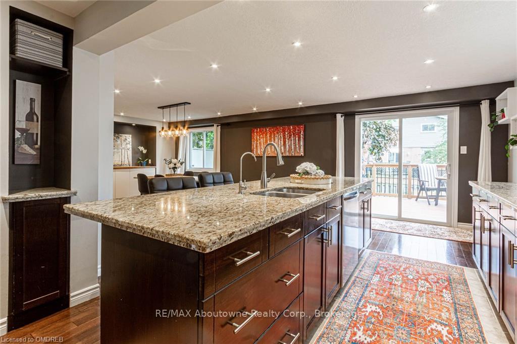 Photo 8 of 96 Montana Crescent, Kitchener, Forest Heights — HOMEH