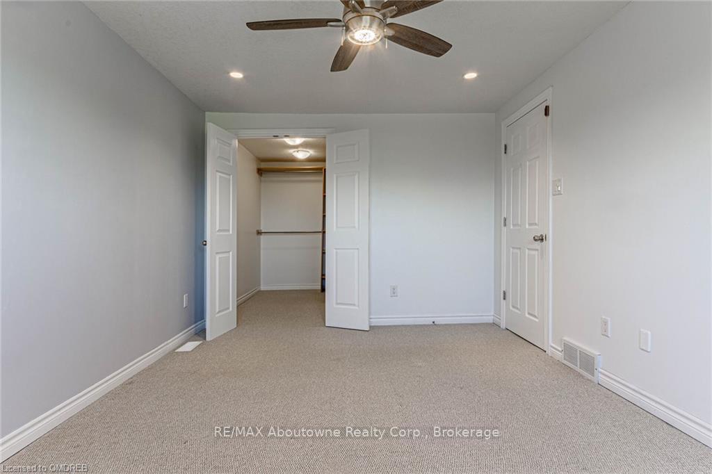 Photo 18 of 96 Montana Crescent, Kitchener, Forest Heights — HOMEH