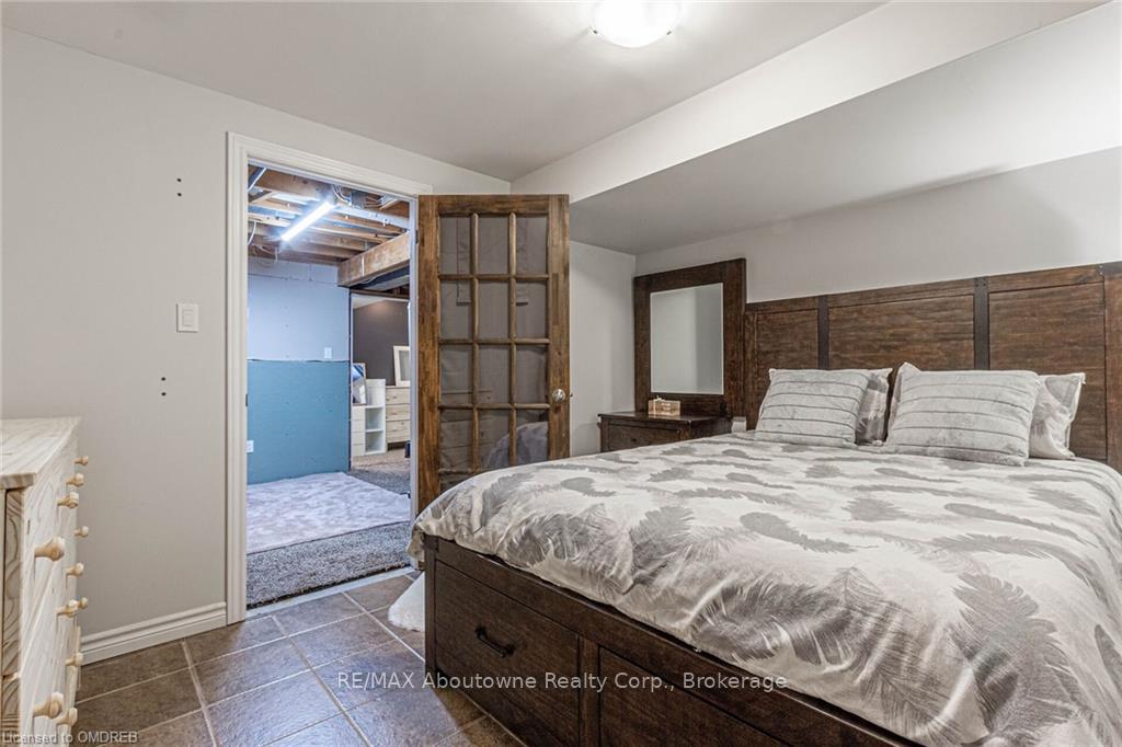 Photo 30 of 96 Montana Crescent, Kitchener, Forest Heights — HOMEH