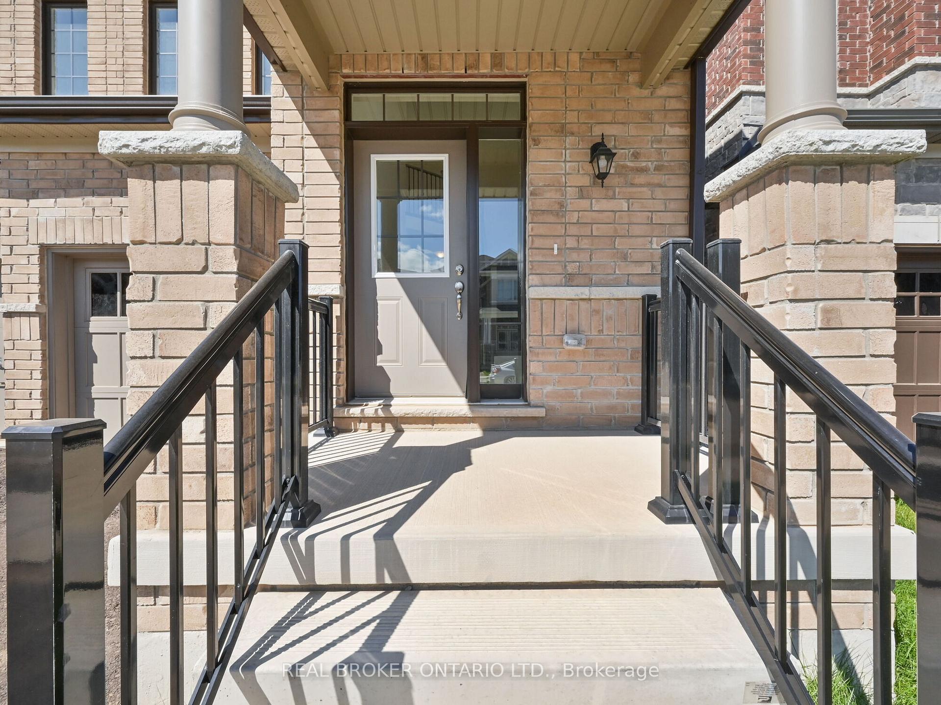 Photo 4 of 1555 Severn Drive, Milton, Bowes — HOMEH