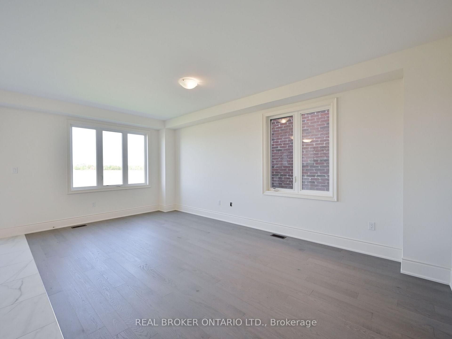Photo 8 of 1555 Severn Drive, Milton, Bowes — HOMEH