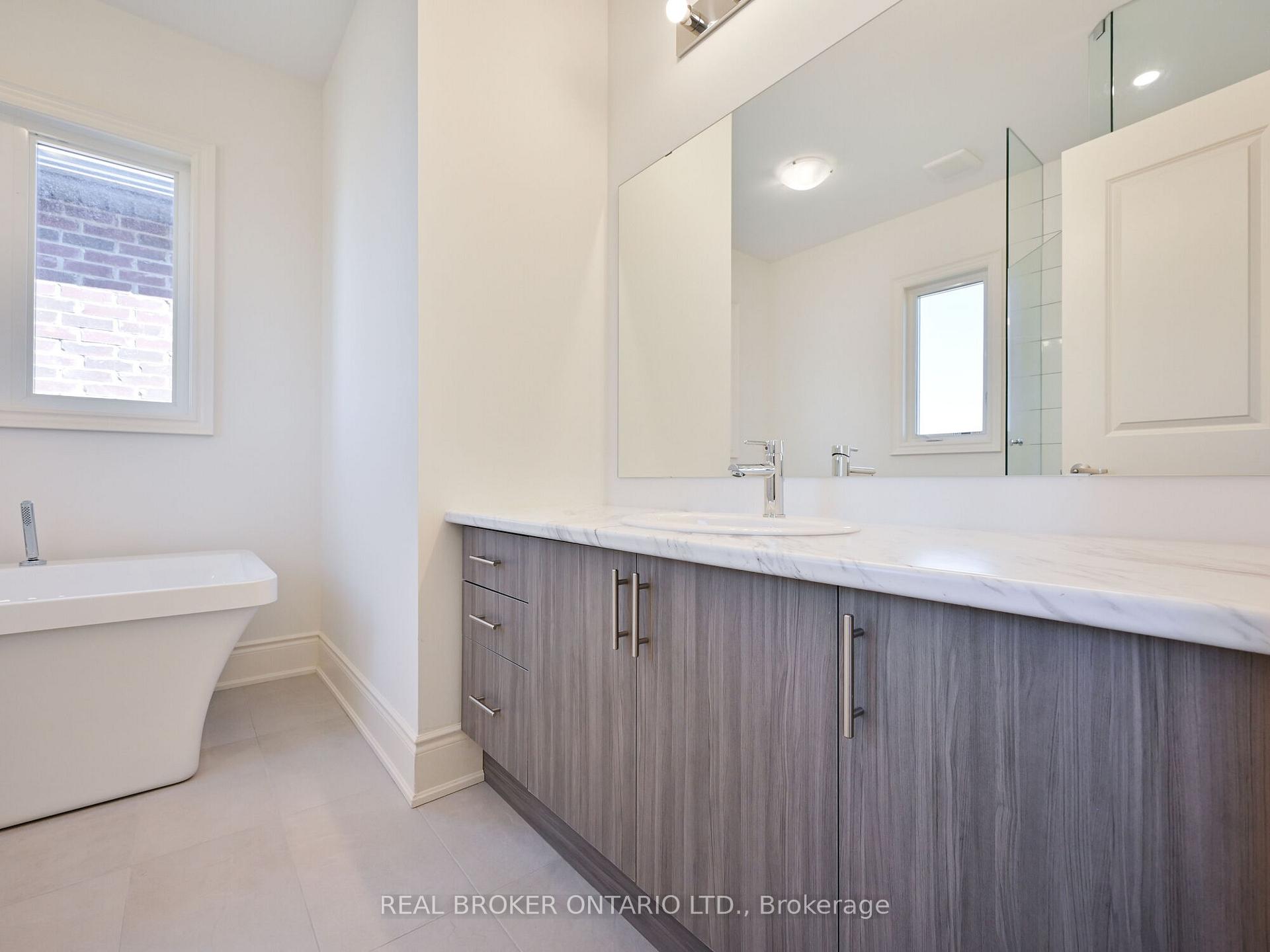 Photo 29 of 1555 Severn Drive, Milton, Bowes — HOMEH