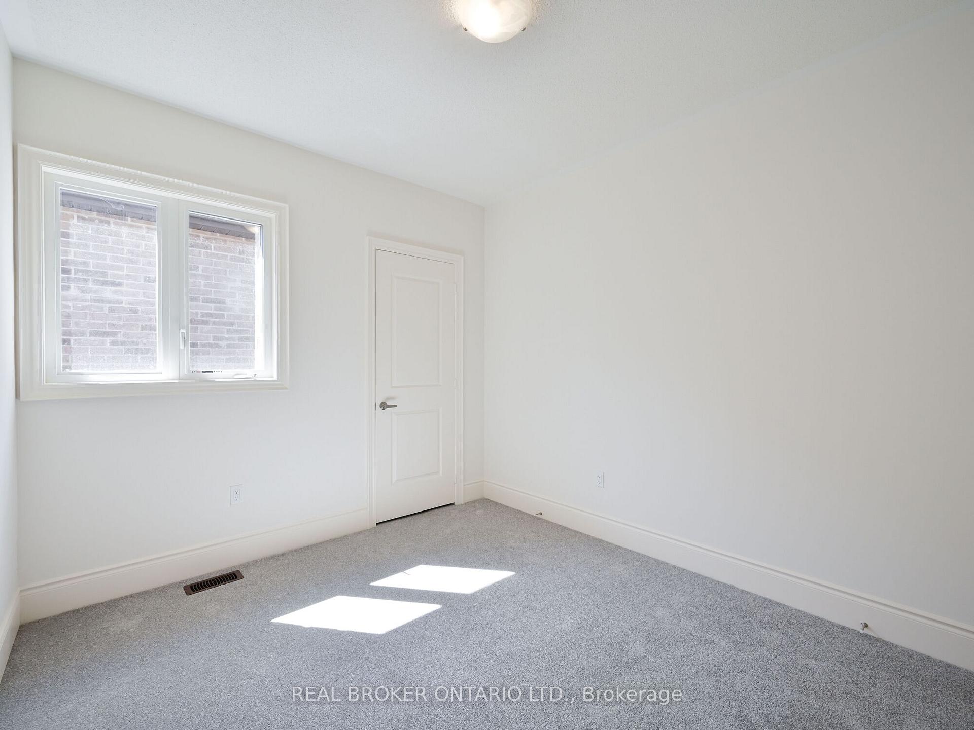 Photo 37 of 1555 Severn Drive, Milton, Bowes — HOMEH