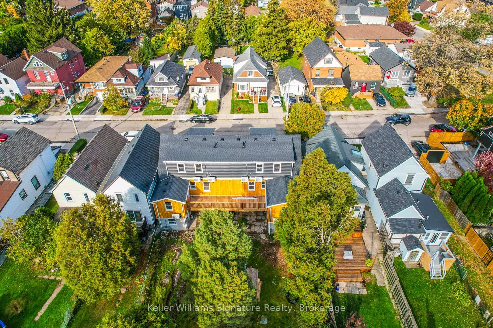 Photo 4 of Unit 4, 164 Picton Street E, Hamilton, North End — HOMEH