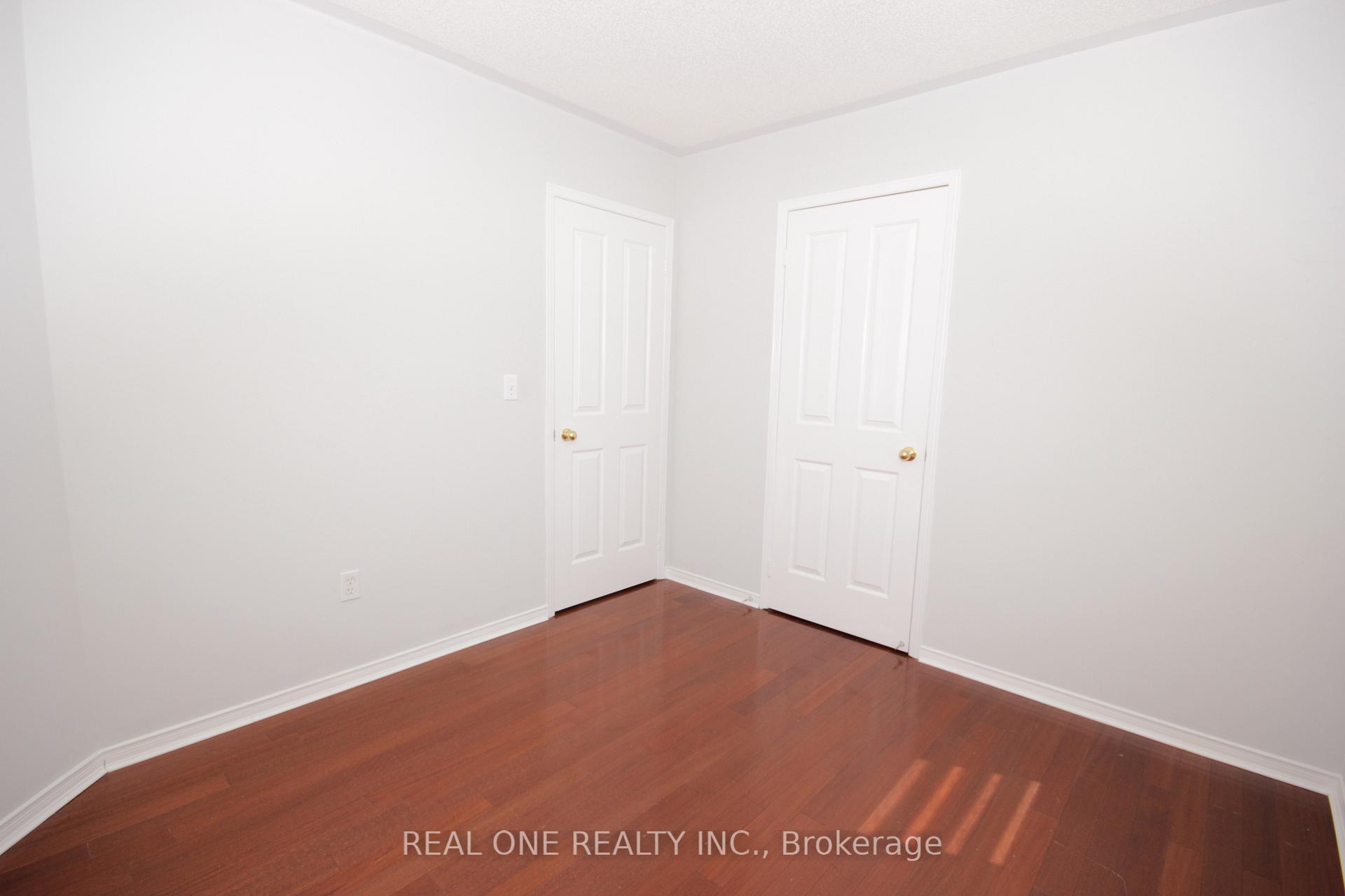 Photo 19 of 52 Russell Hill Road, Markham, Berczy — HOMEH
