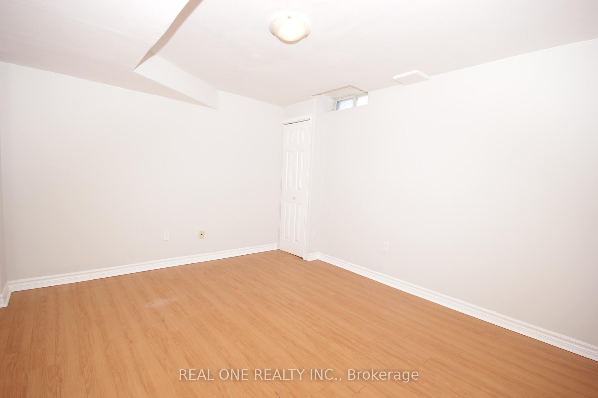 Photo 23 of 52 Russell Hill Road, Markham, Berczy — HOMEH