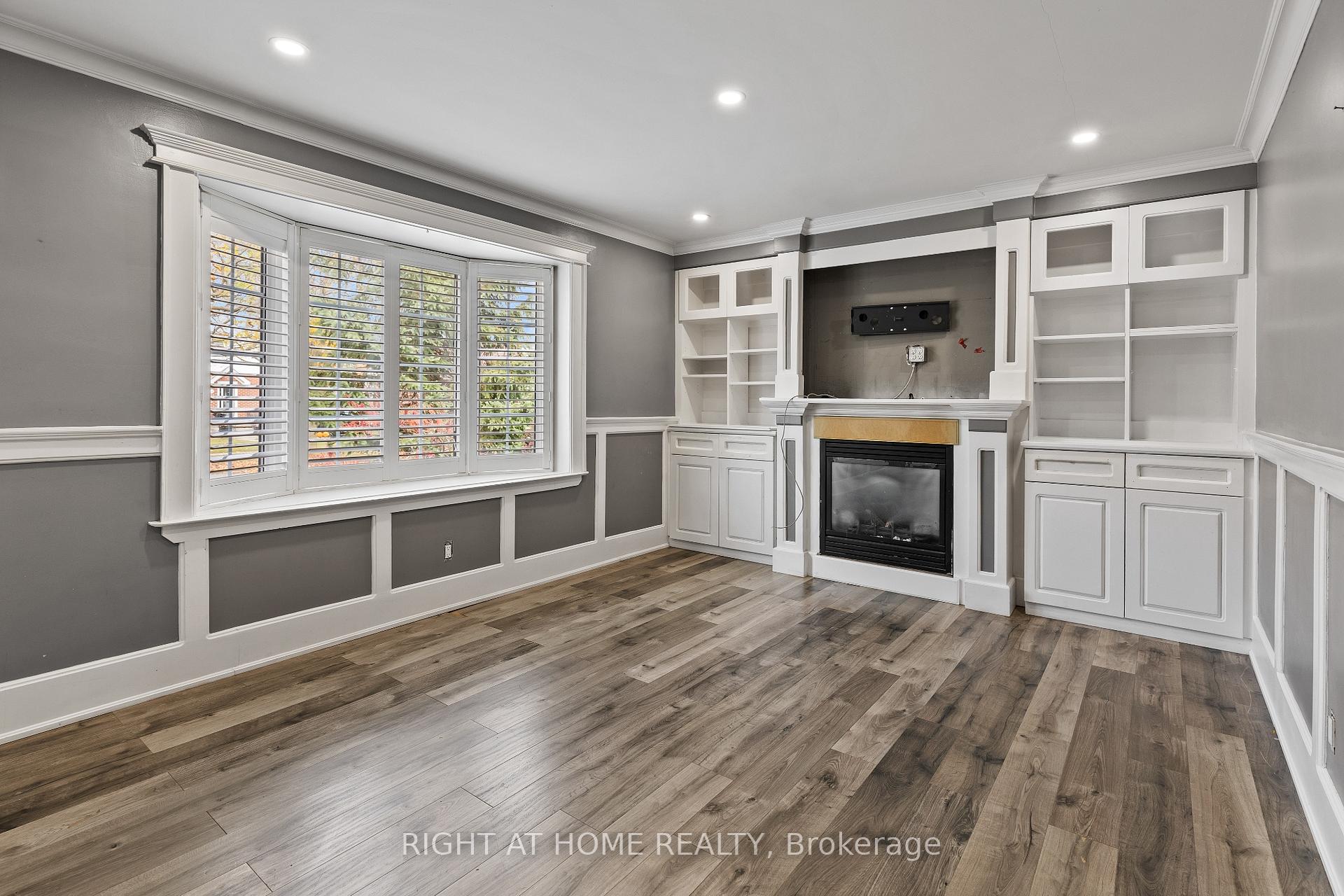 Photo 4 of 45 Layton Street, Kitchener — HOMEH