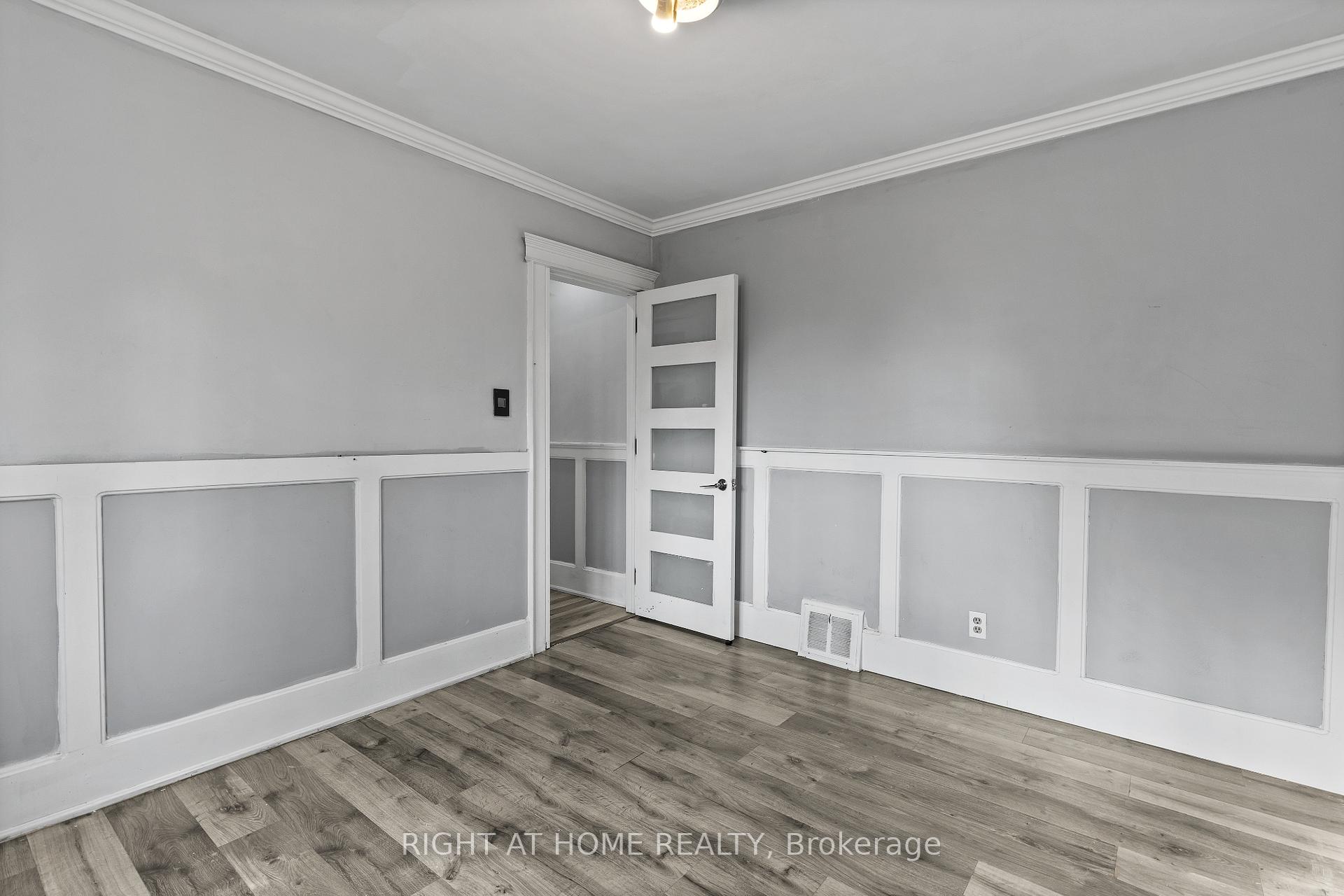 Photo 8 of 45 Layton Street, Kitchener — HOMEH
