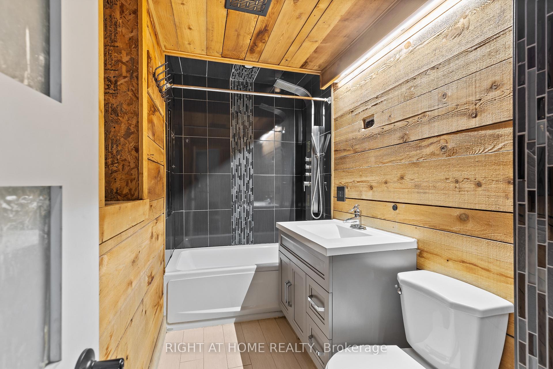 Photo 10 of 45 Layton Street, Kitchener — HOMEH