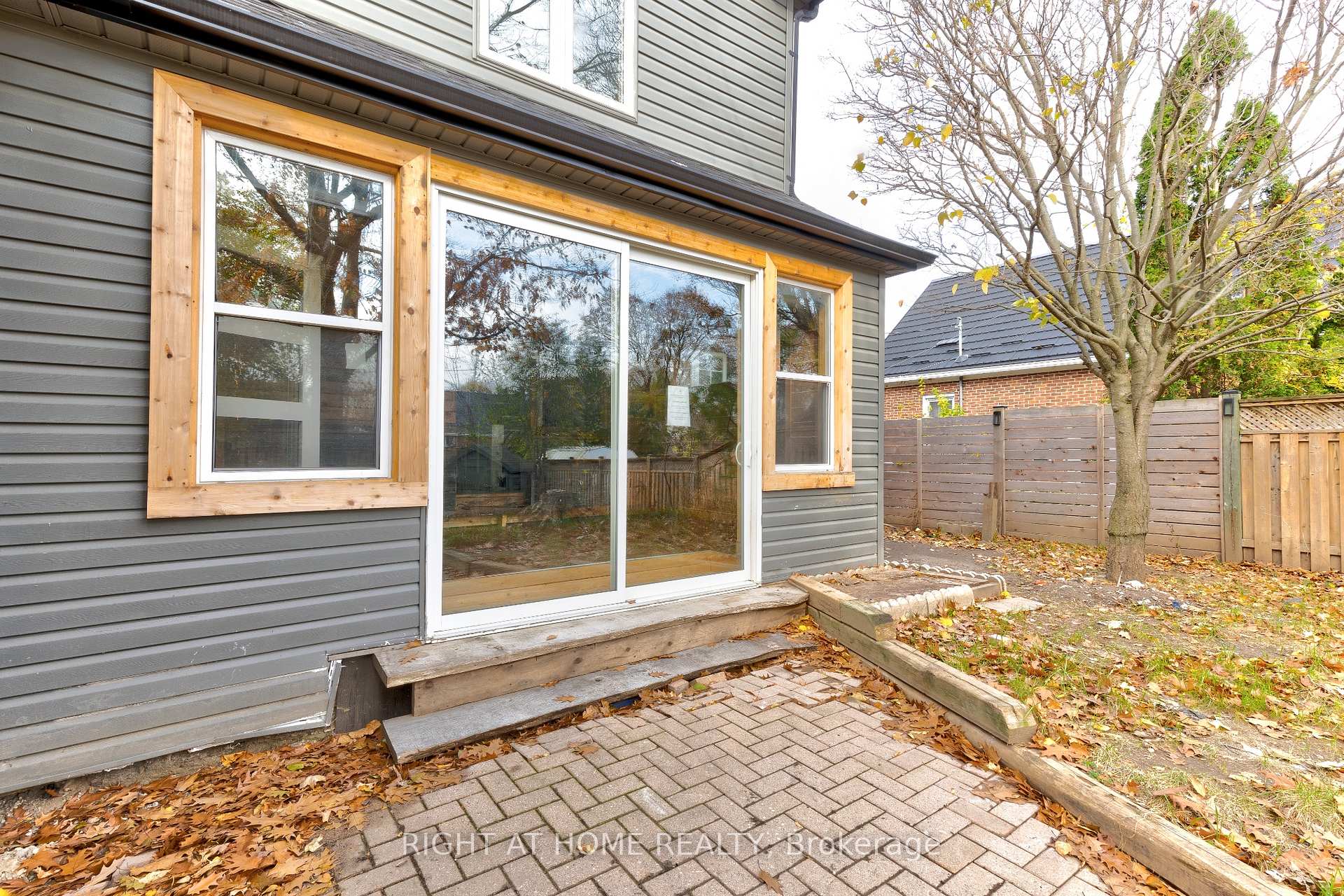 Photo 26 of 45 Layton Street, Kitchener — HOMEH