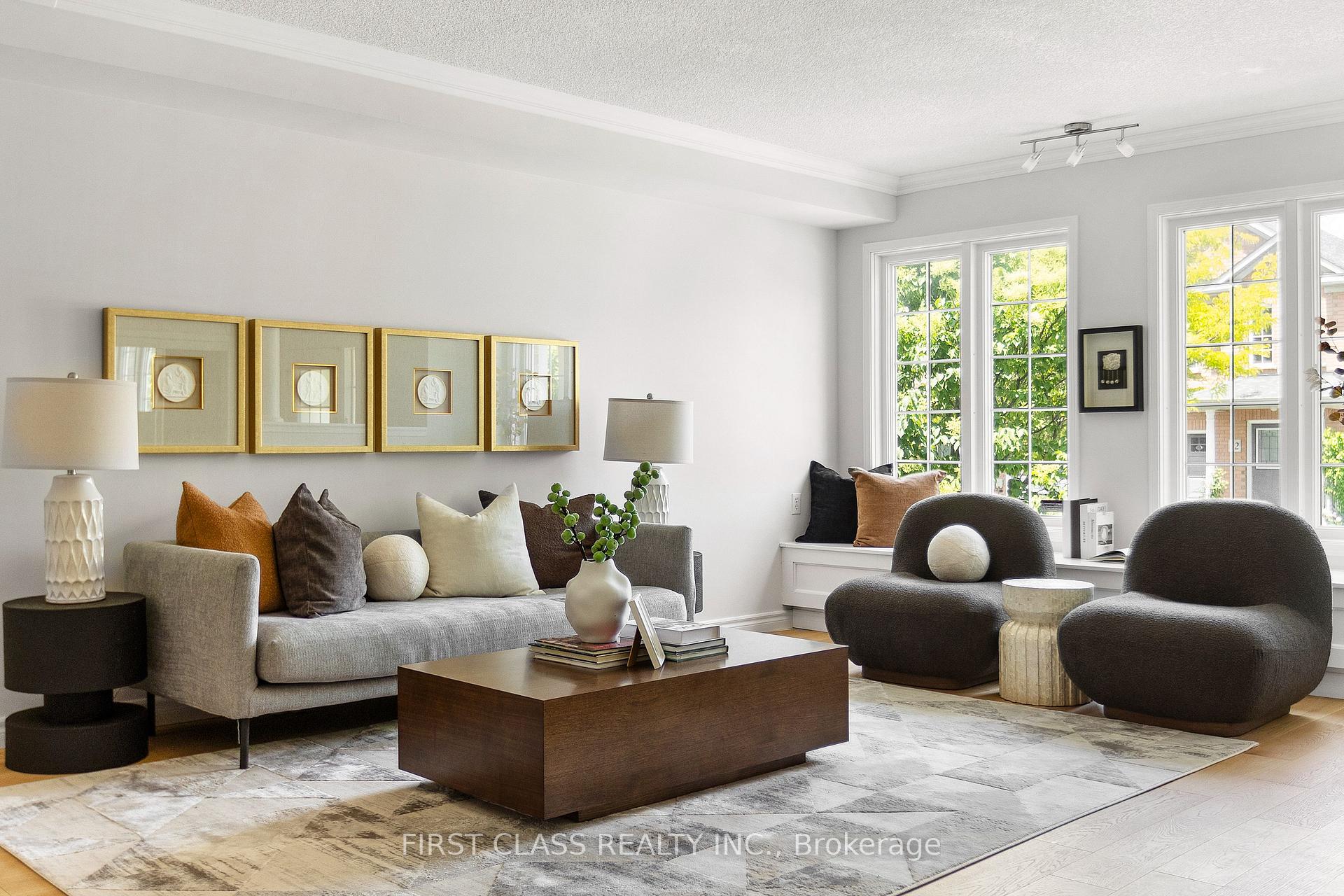 Photo 4 of 13 Kingsley Road, Markham, Village Green-South Unionville — HOMEH