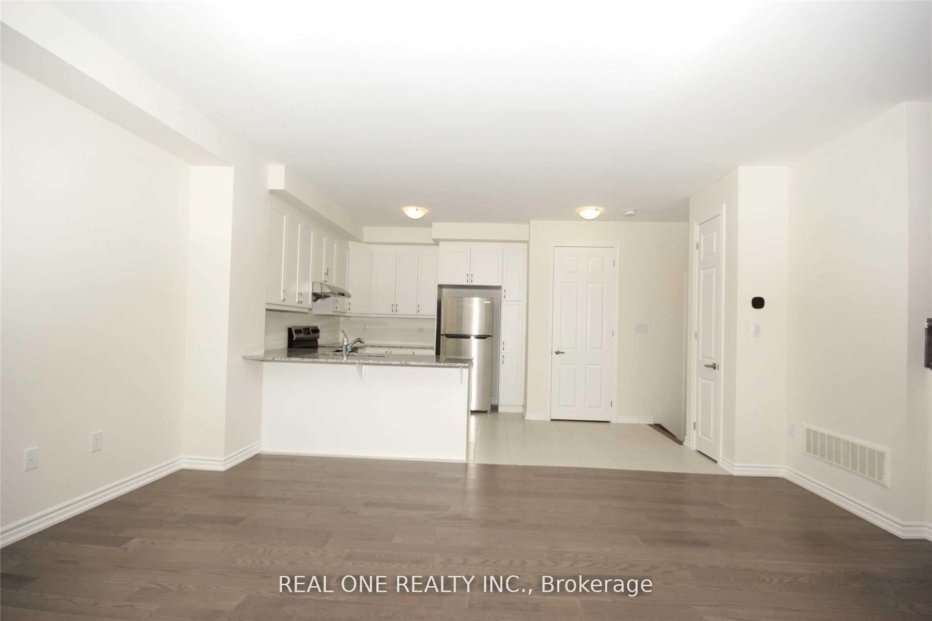 Photo 7 of 83 Therma Crescent, Markham, Victoria Square — HOMEH